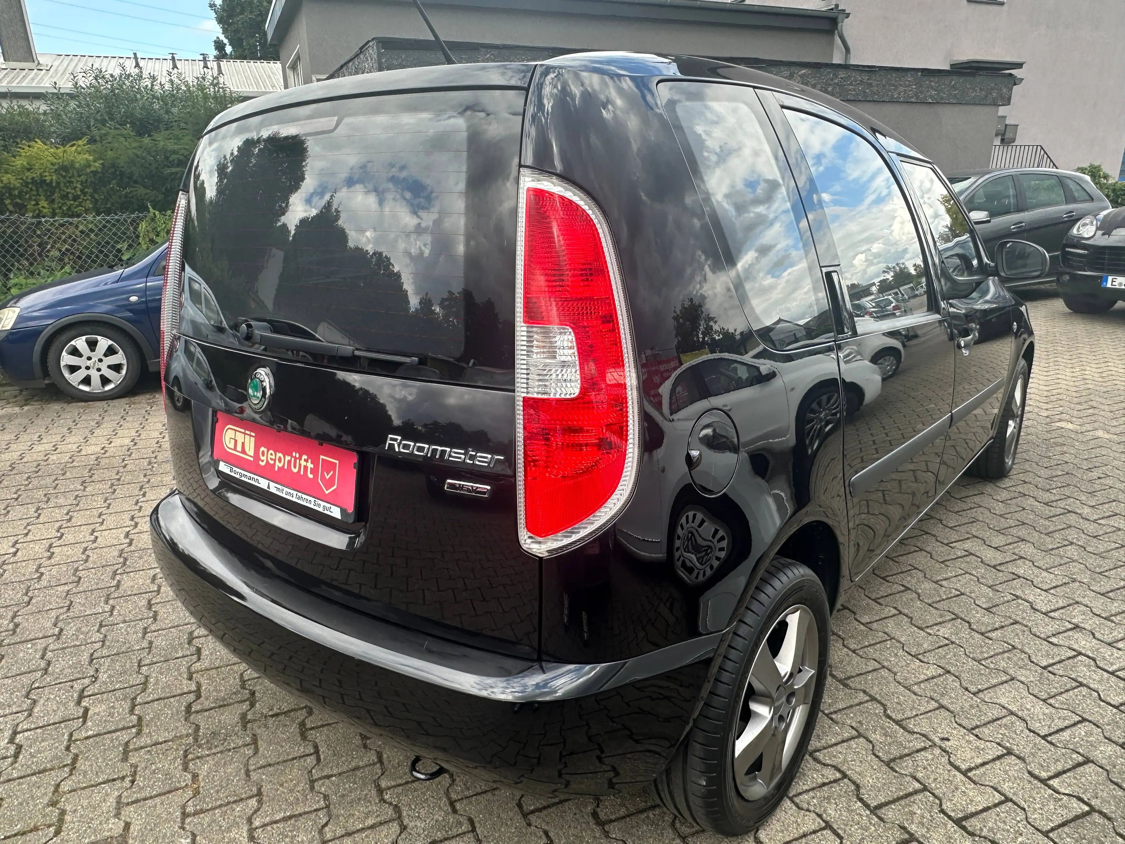 Skoda Roomster Plus Edition WENIG KM TÜV NEU — photo 6