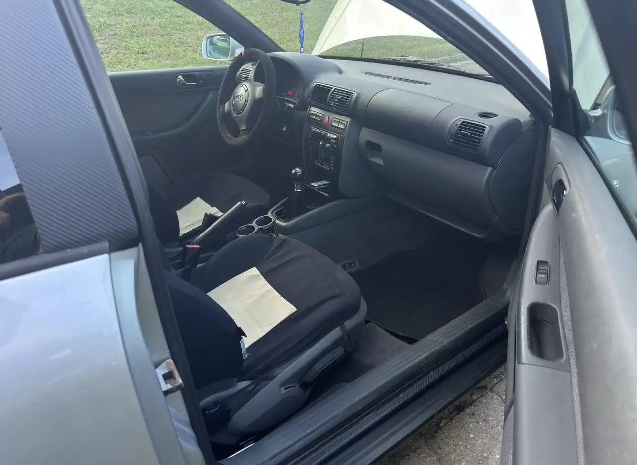 Audi A3 1.6 Ambition, foto 10