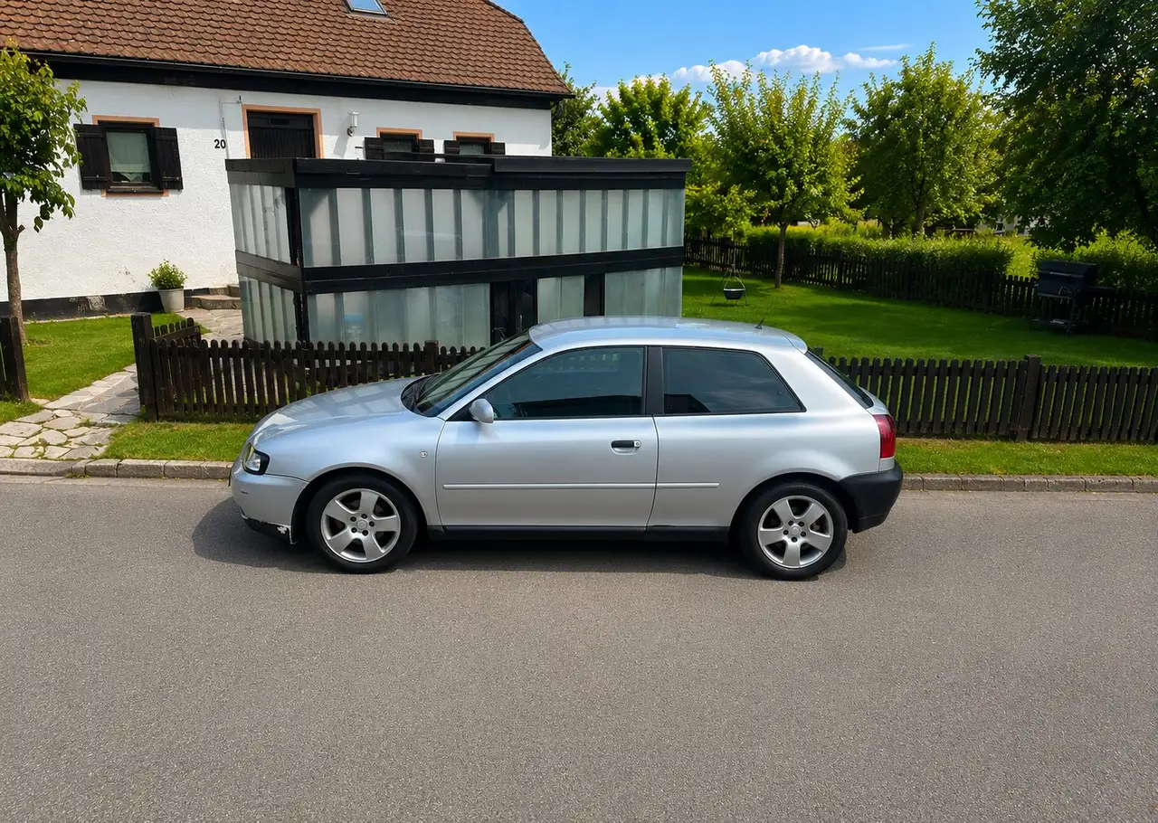 Audi A3 1.6 Ambition, foto 4