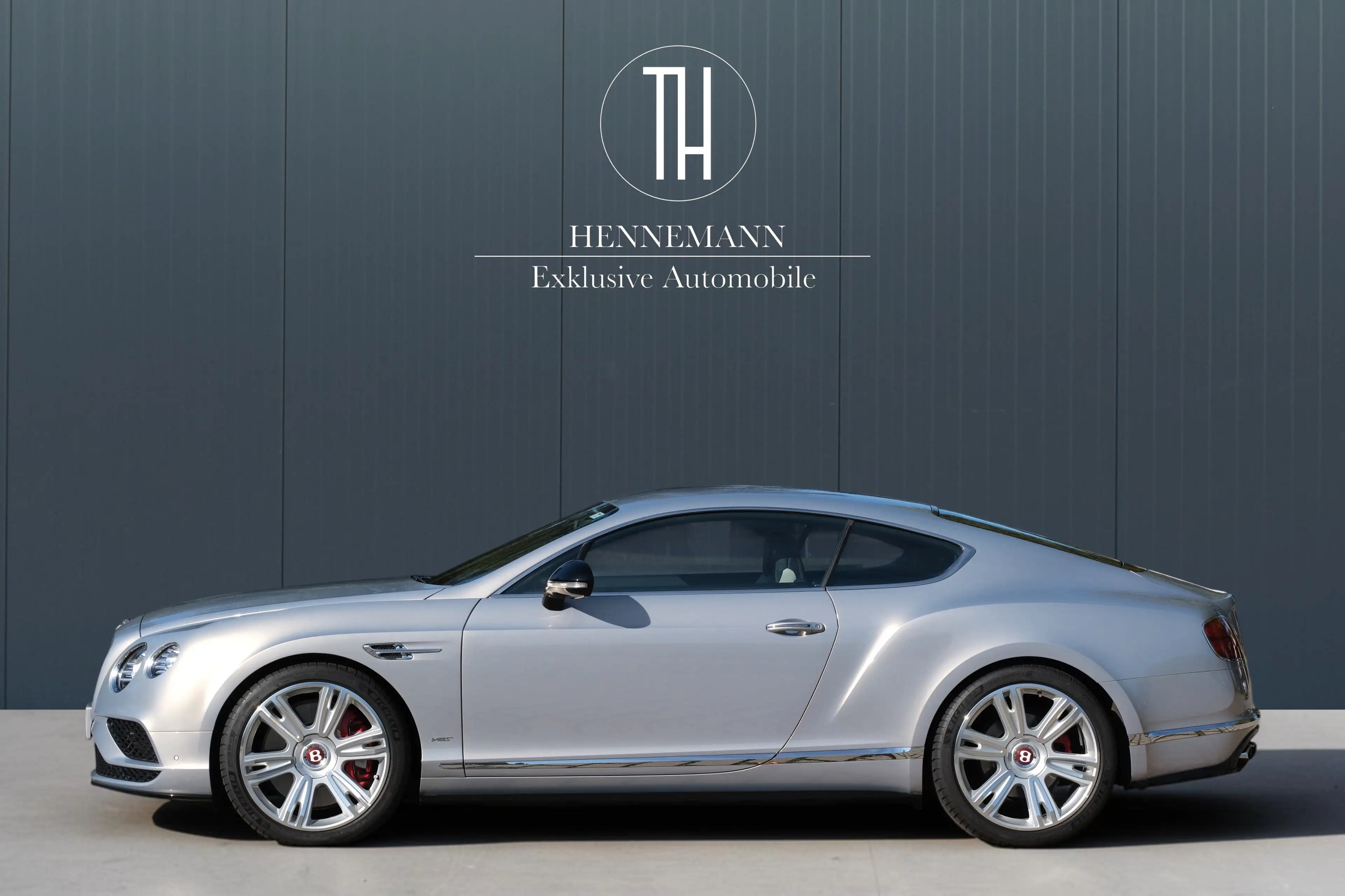 Bentley Continental GT Continental GT V8 S*Massage*CarPlay*BiColor*CAM* — photo 3