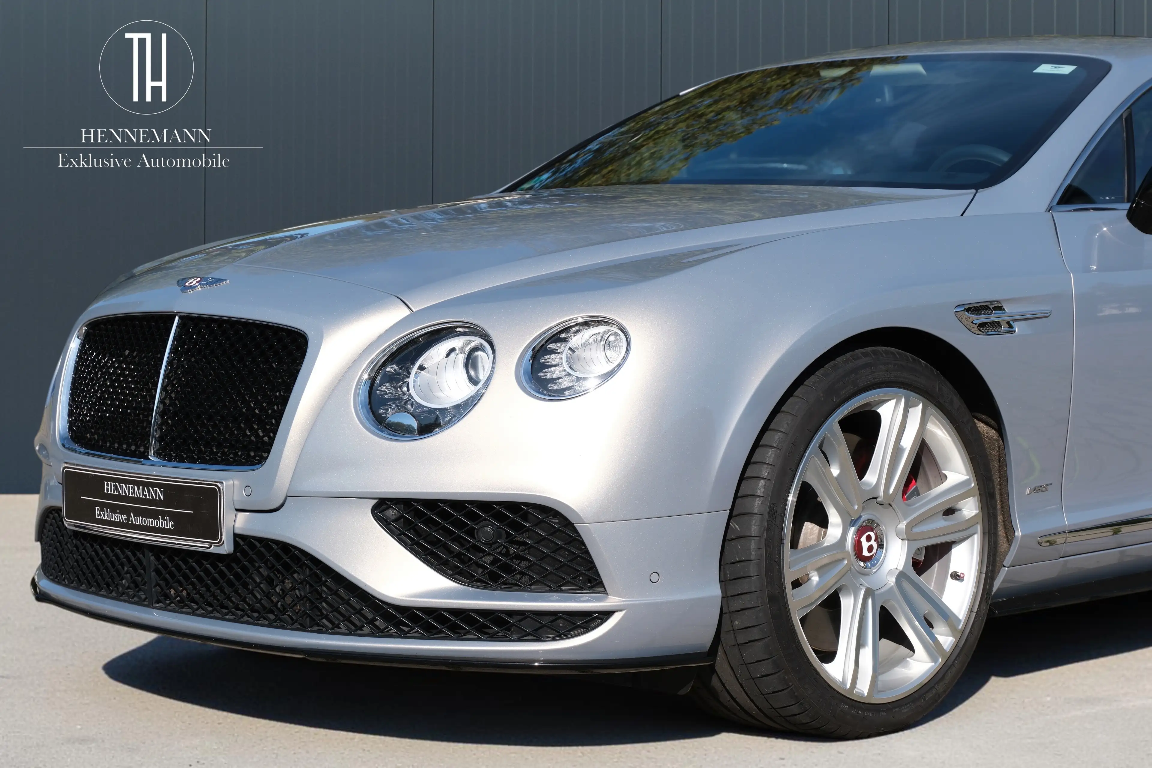 Bentley Continental GT Continental GT V8 S*Massage*CarPlay*BiColor*CAM* — photo 6