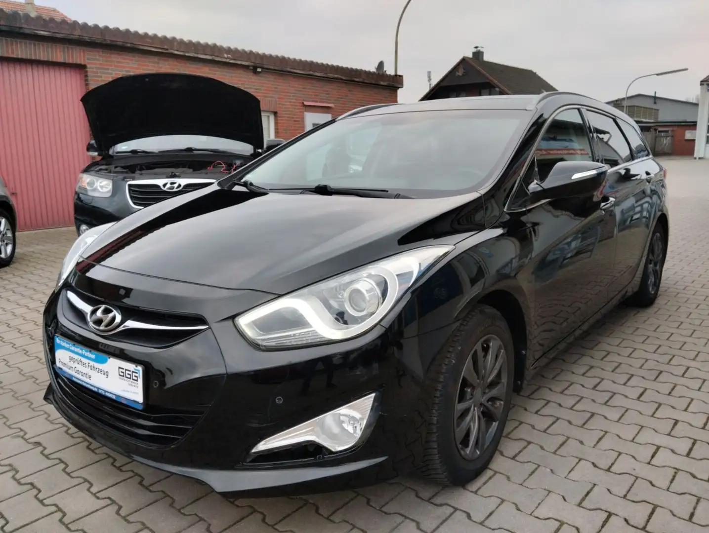 Hyundai i40 cw Style LPG-Gasanlage crna - 2