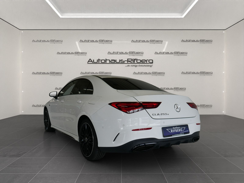 Mercedes-Benz CLA 250 e Edition 2020 AMG Line 19Zoll/Kamera/DC — photo 4