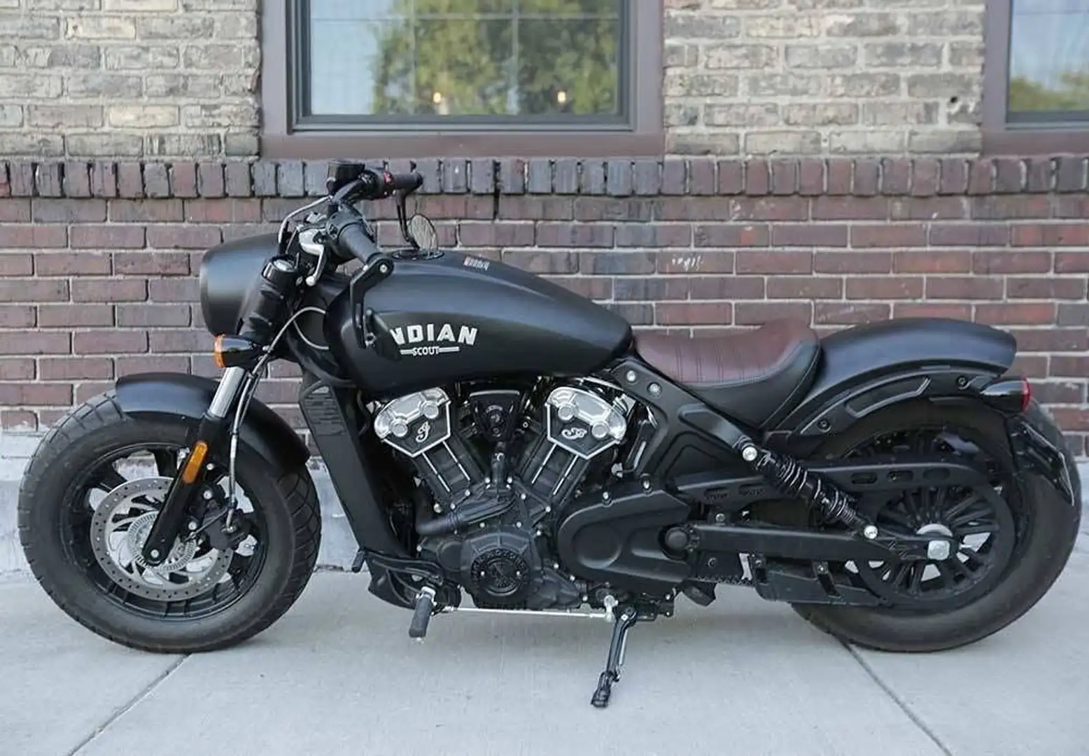 Indian Scout Black - 2