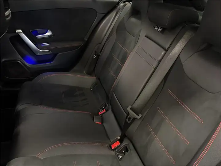 Mercedes-Benz Clase A 2025, foto 12