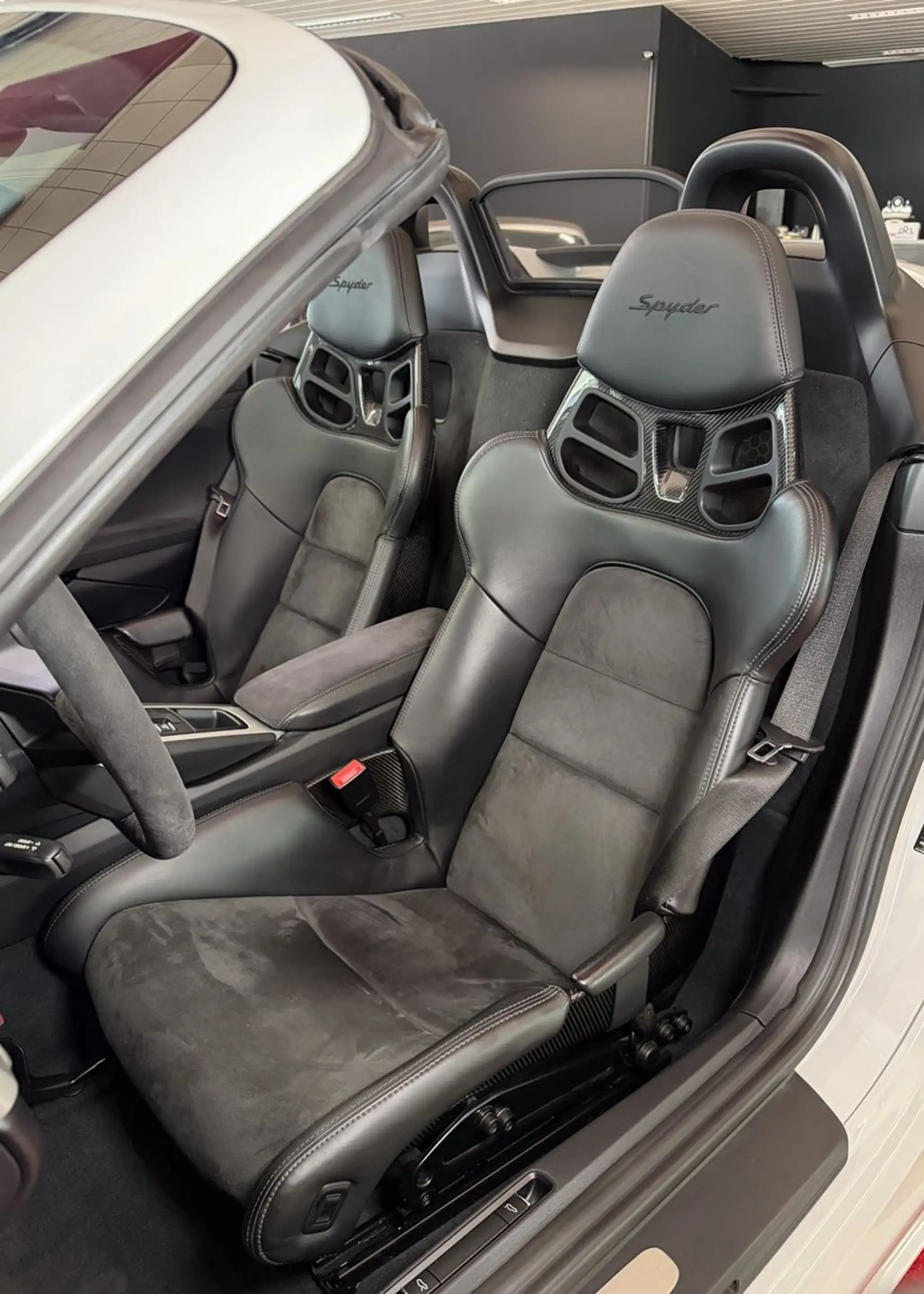 Porsche Boxster 718 Spyder 1.HAND SportChrono 4.0l 20" — photo 20