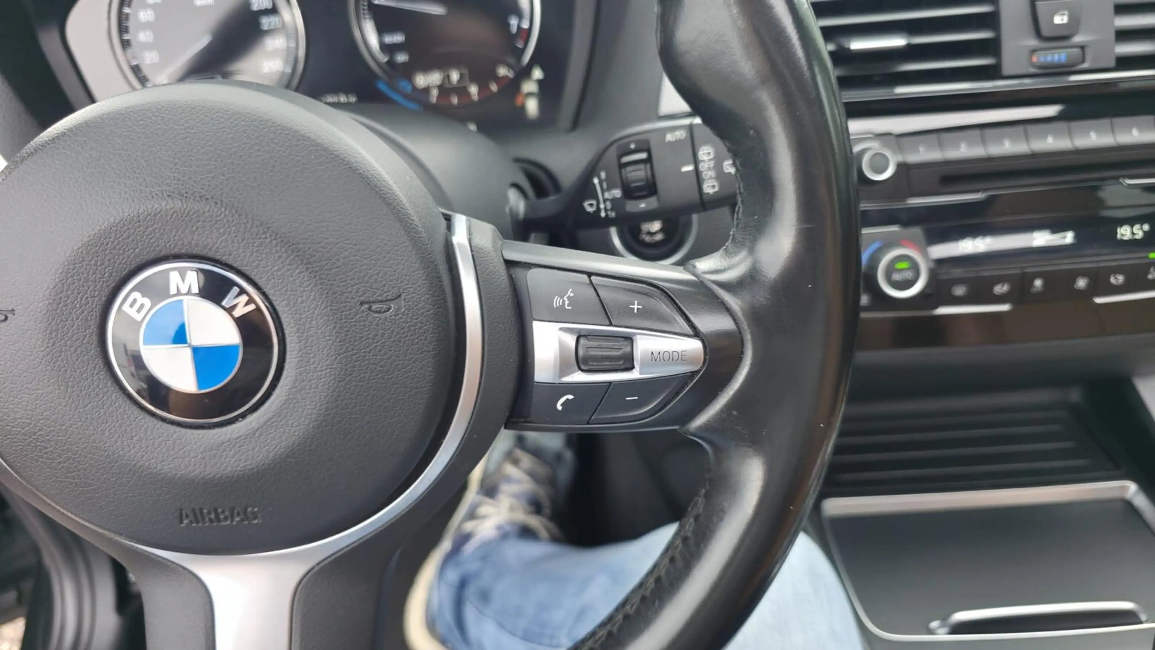 BMW 118 1-serie 118i Corporate Lease High Executive AUTOMA — photo 10