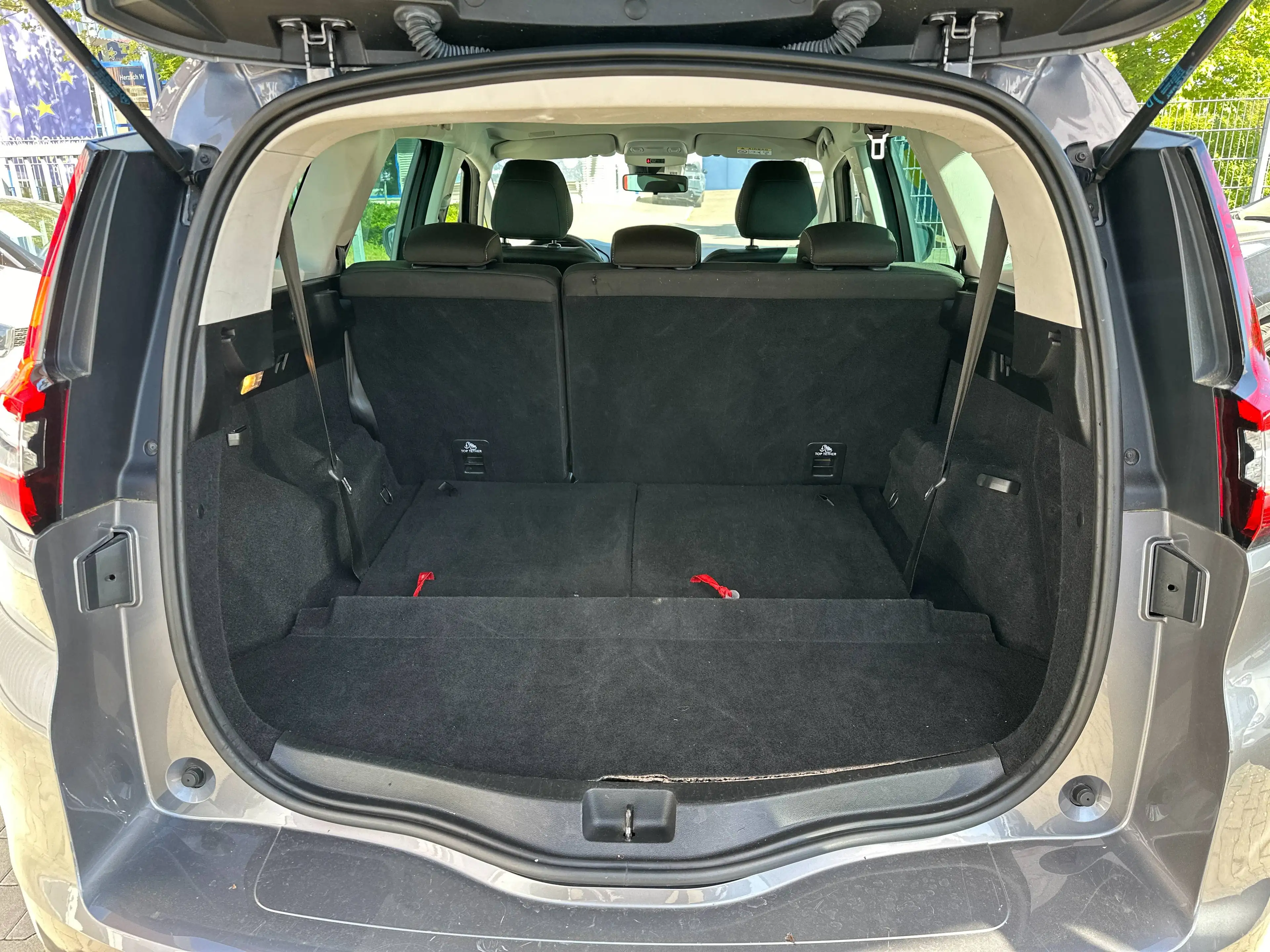 Renault Scenic 140 TCe*7-Sitze*Kamera*Navi*Klimaaut*Temp*Parkpilo — photo 5