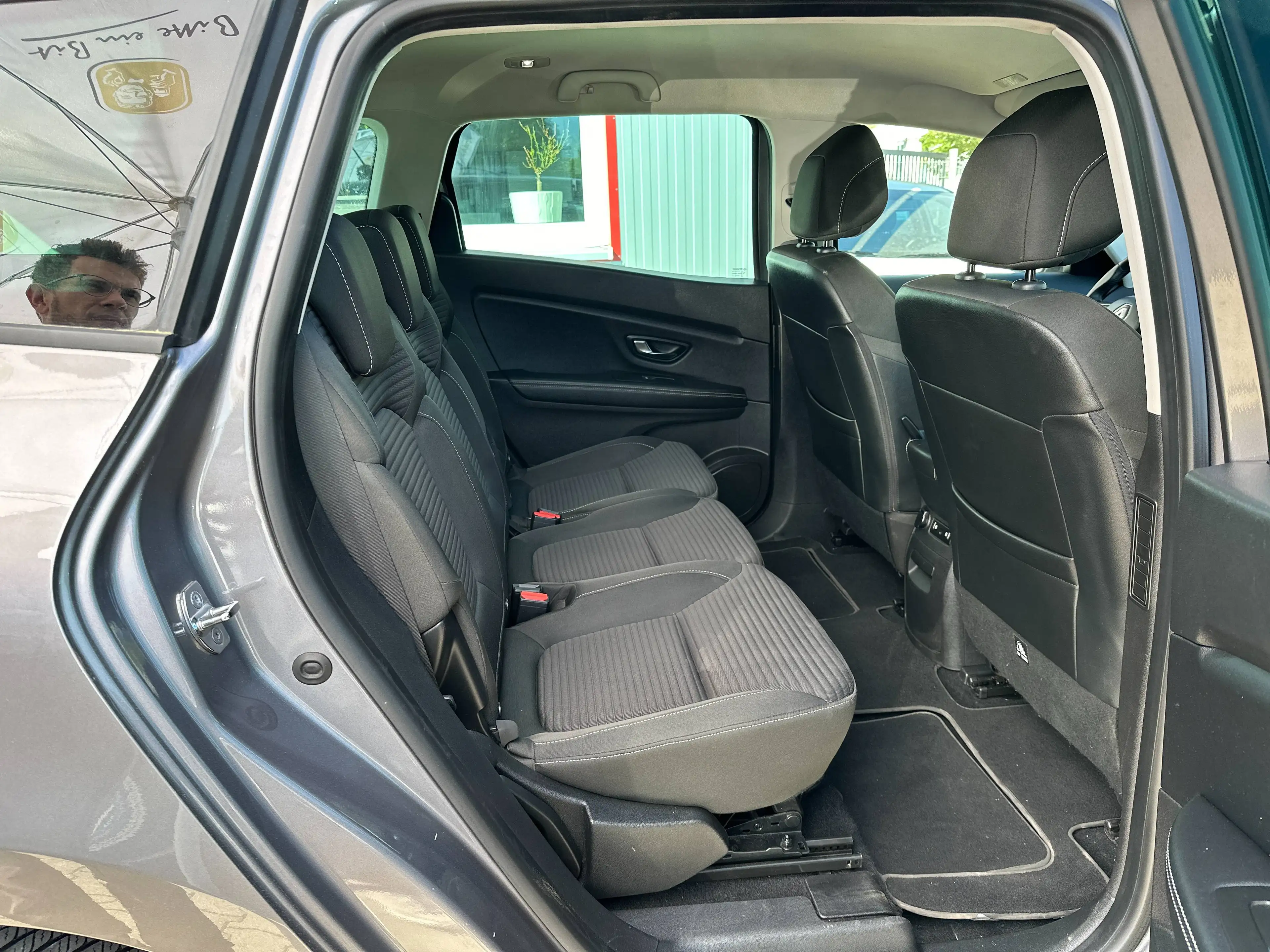 Renault Scenic 140 TCe*7-Sitze*Kamera*Navi*Klimaaut*Temp*Parkpilo — photo 14