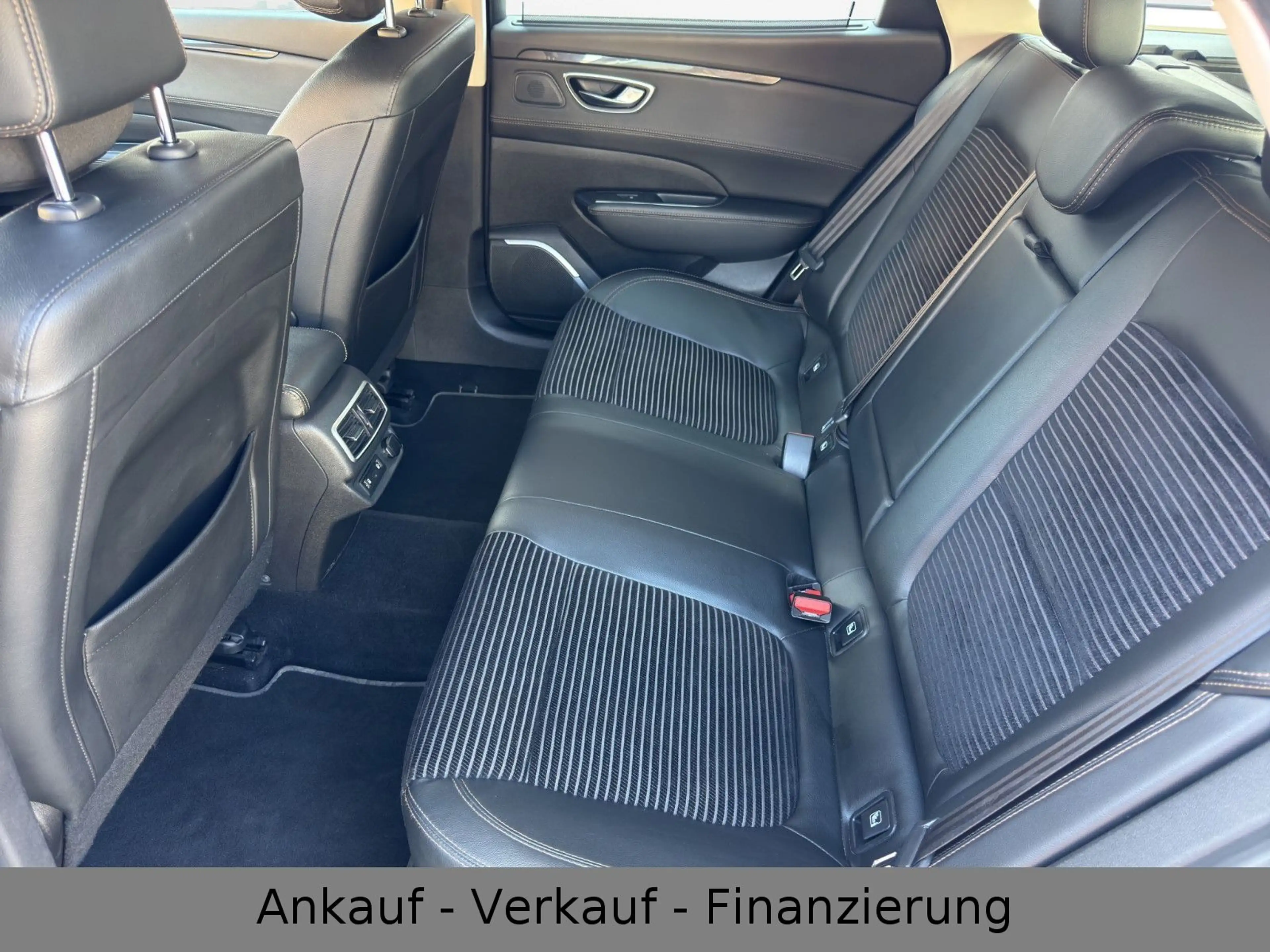 Renault Talisman Grandtour Business Edition — photo 15