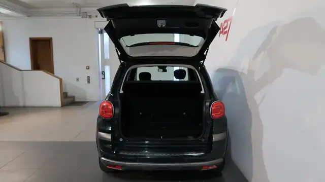 Fiat 500l view 8