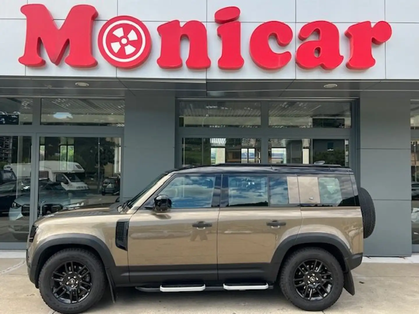 Land Rover Defender 110 2.0 SD4 240CV AWD Auto S TETTO-GANCIO-7 POSTI Brun - 1