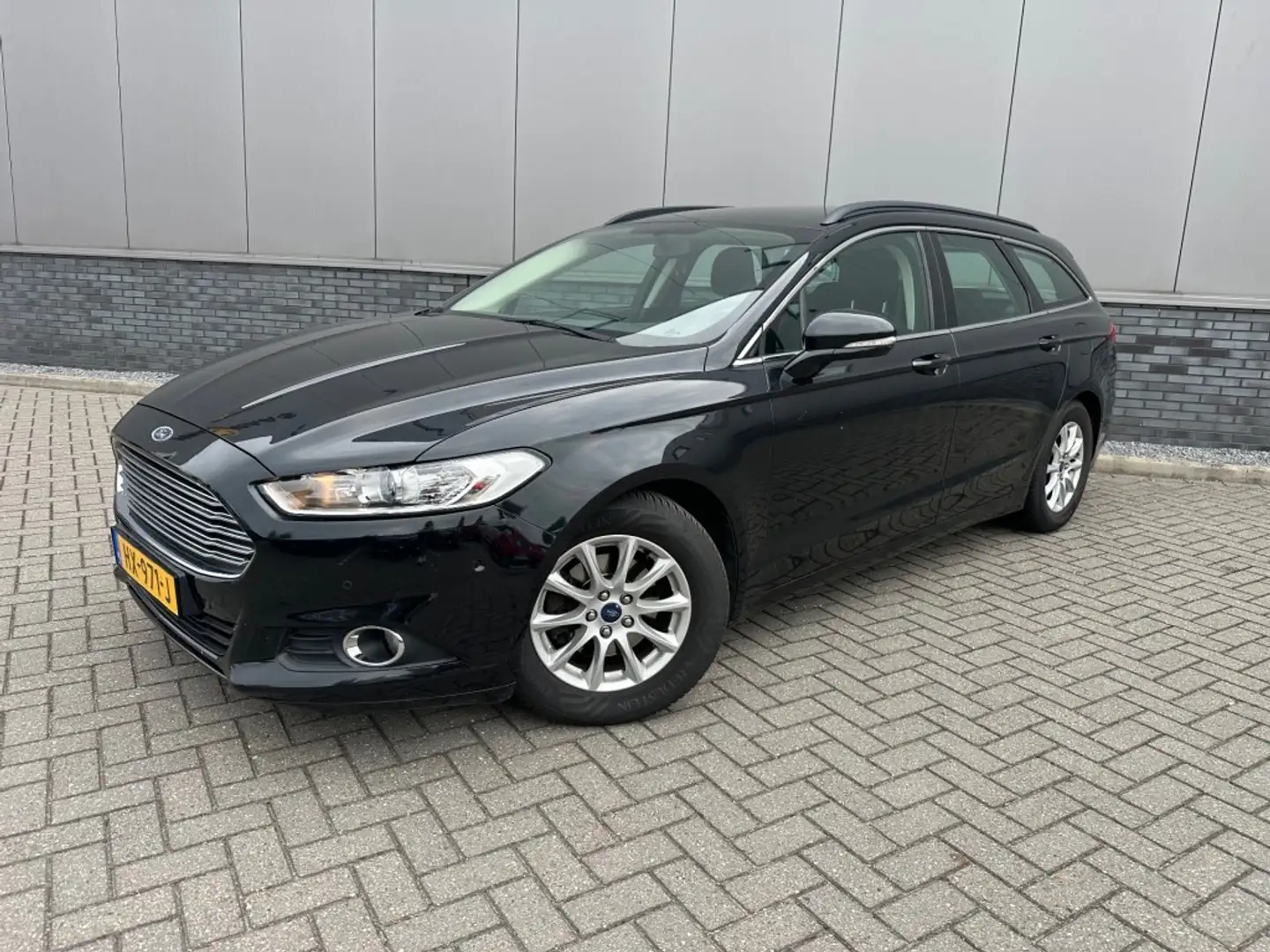 Ford Mondeo 1.6TDCI. alle opties ned auto nap Noir - 1