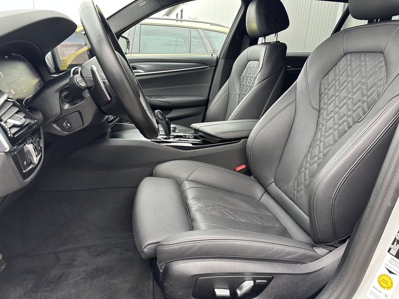 BMW 520 Touring M-Sport NAV+LED+ACC+AHK+KAM+H&K+VC — photo 14