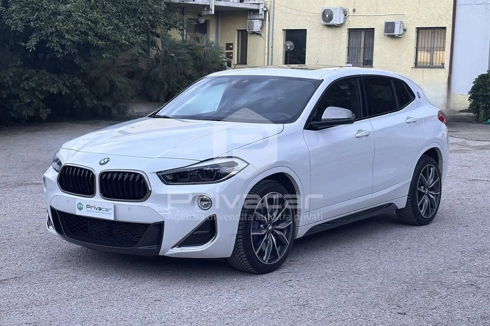 BMW X2 M X2 xDriveM35i Weiß - 1