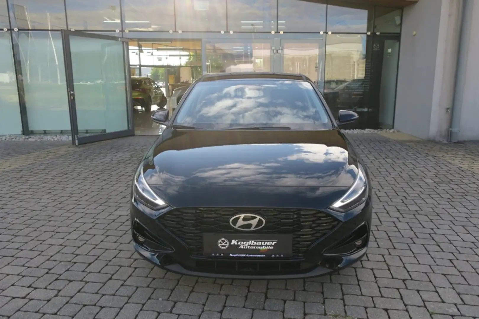 Hyundai i30 - PD Comfort Line 1.0 T-GDI c6bc1-OO3 Schwarz - 2