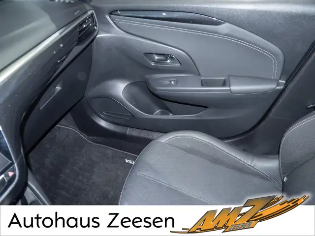 Opel Corsa view 13
