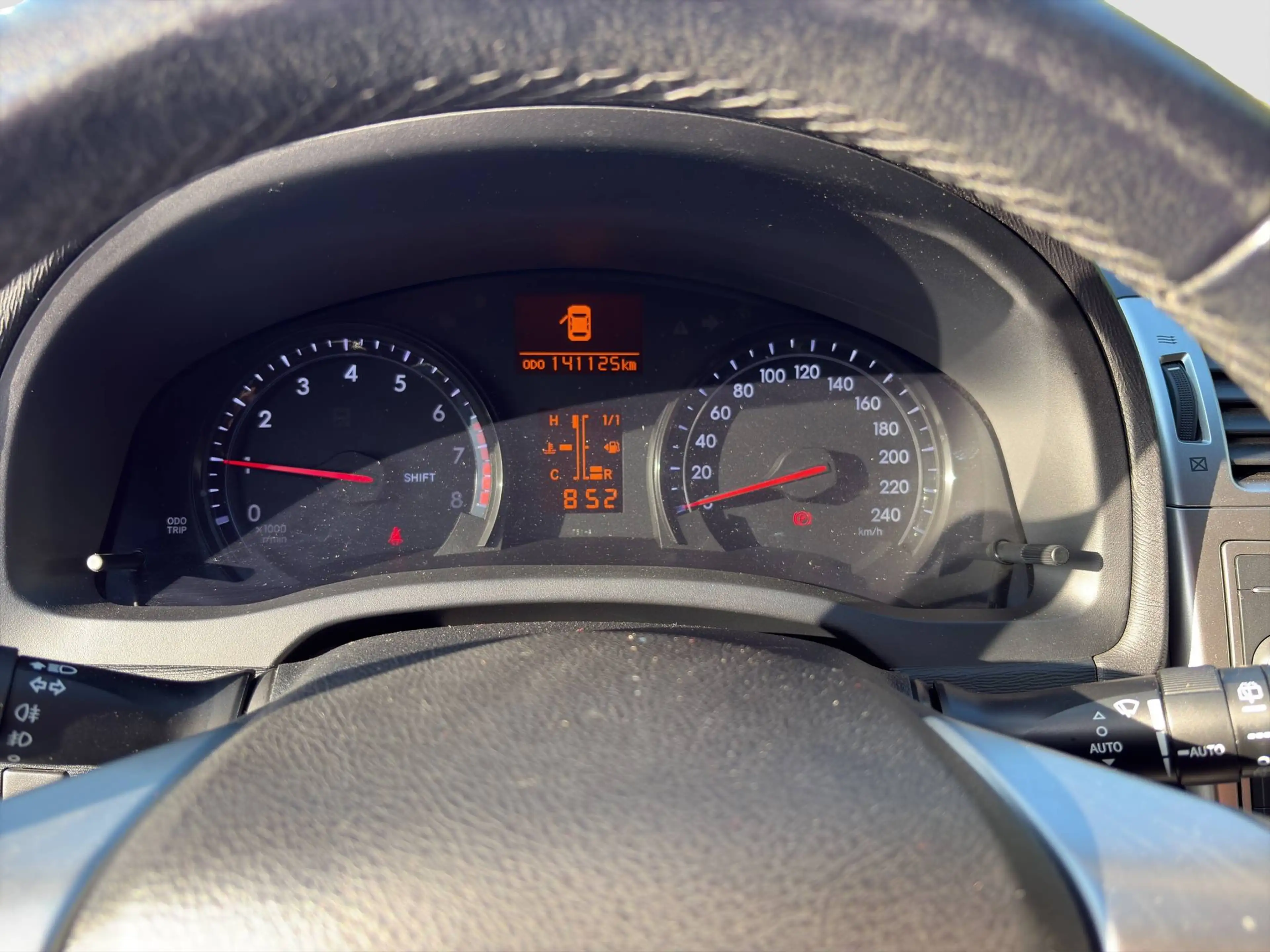 Toyota Avensis Edition — photo 9