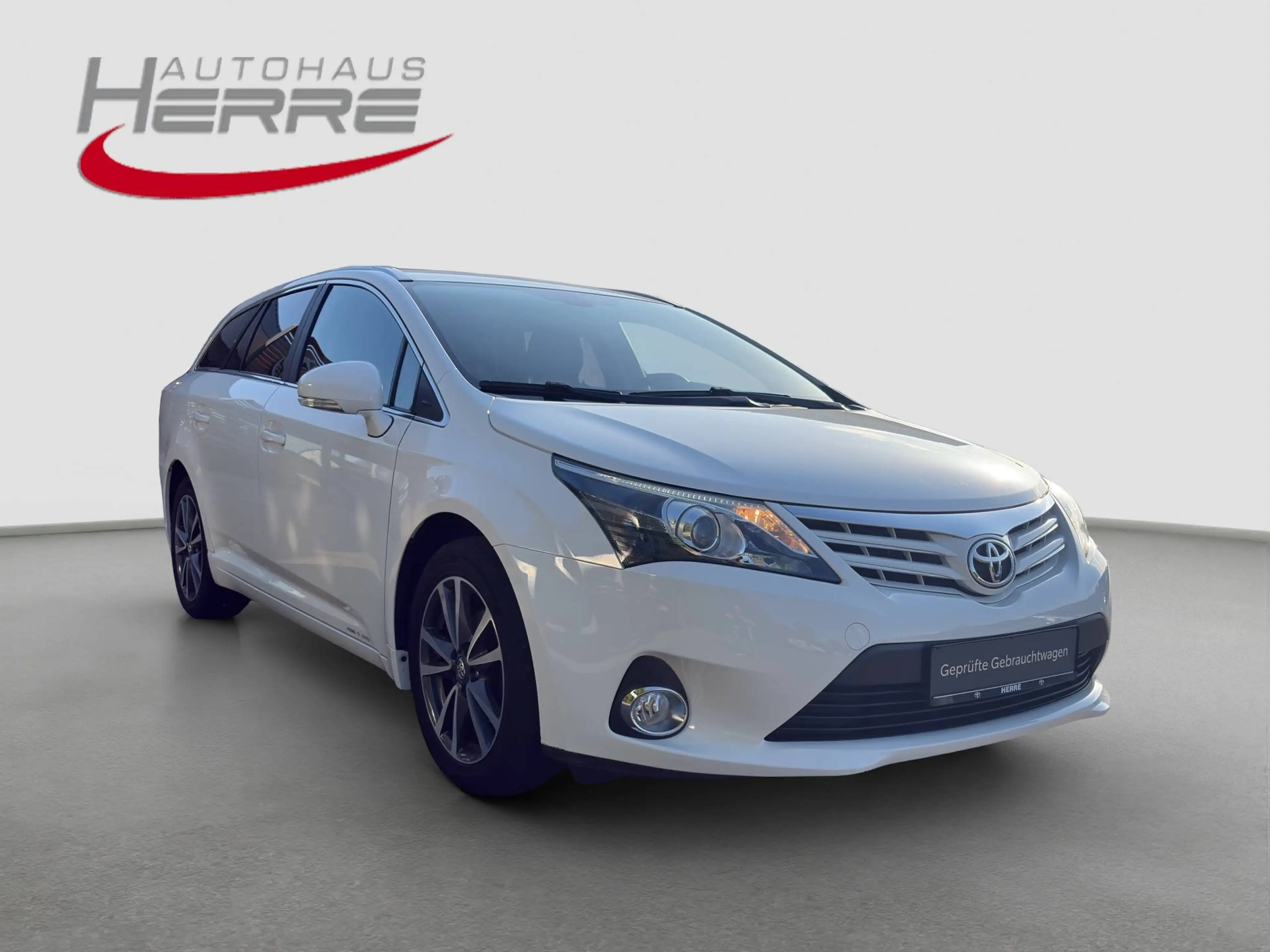 Toyota Avensis Edition — photo 8