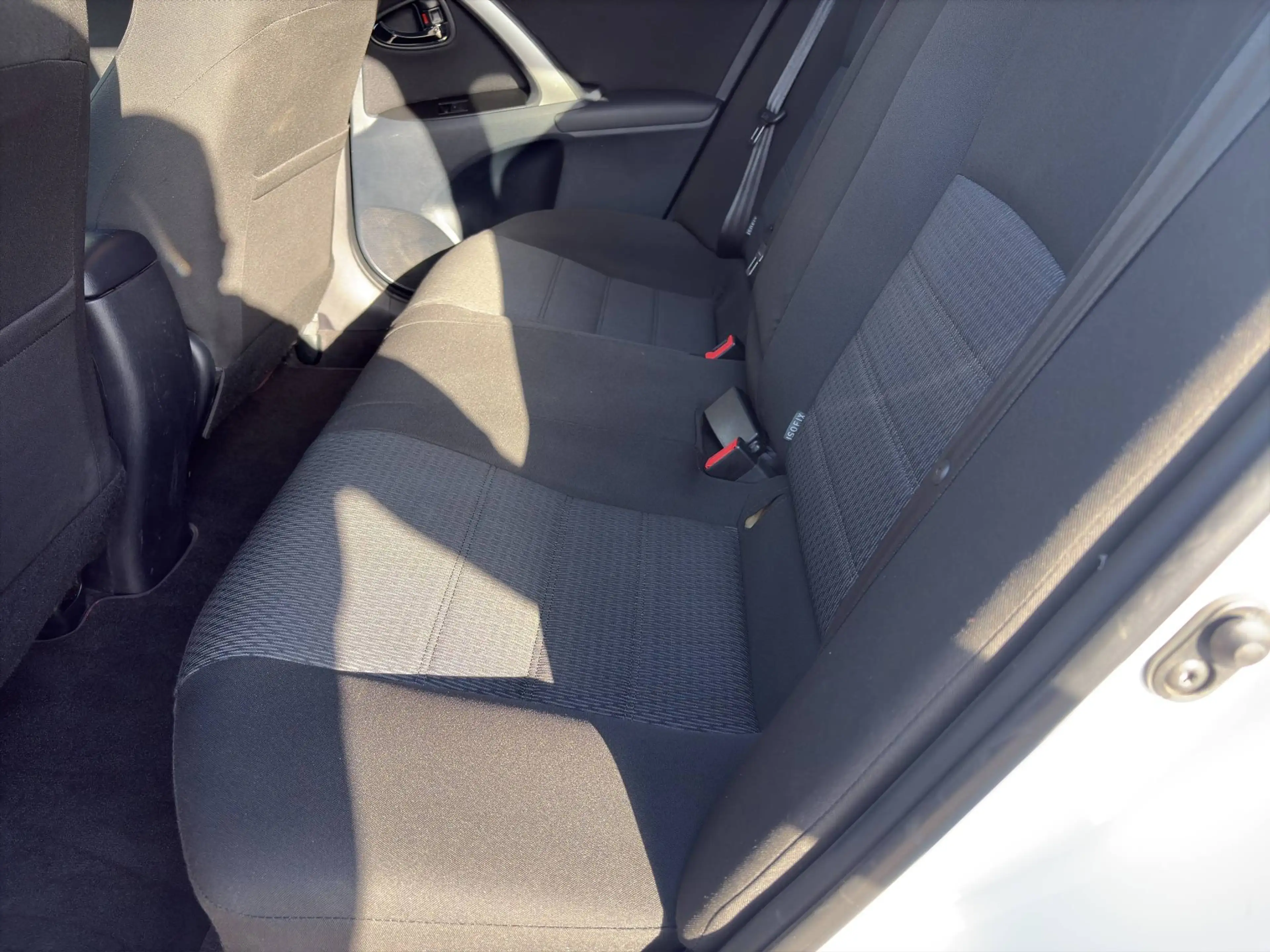 Toyota Avensis Edition — photo 13