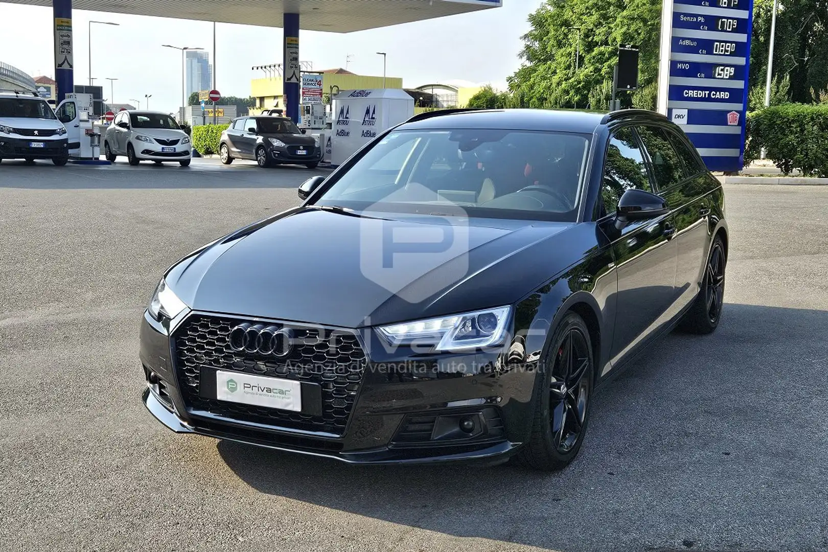 Audi A4 A4 2.0 TDI 190 CV quattro Business Sport Zwart - 1