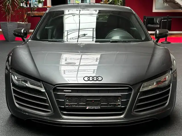 Audi R8 5.2 FSI quattro S tronic