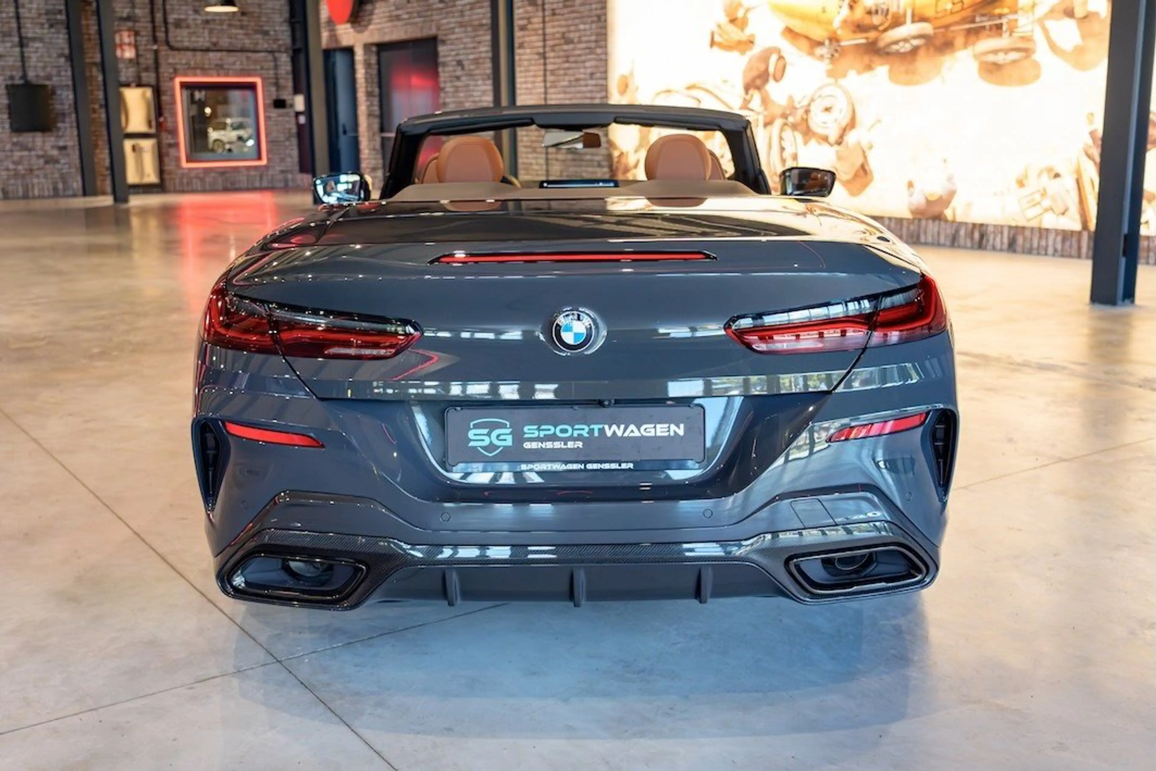 BMW 840 i xDrive Cabrio - B&W Laser Individual — photo 15