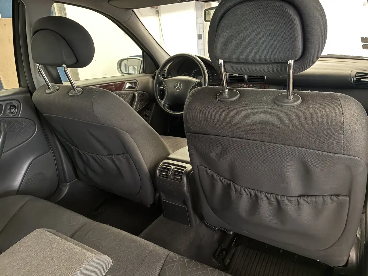 Mercedes-Benz C 220 Elegance, foto 2