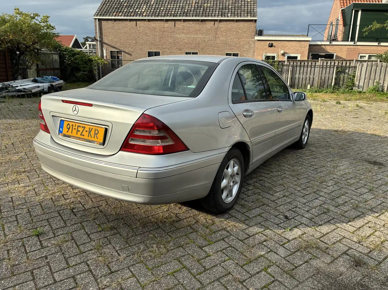 Mercedes-Benz C 220 Elegance, foto 9