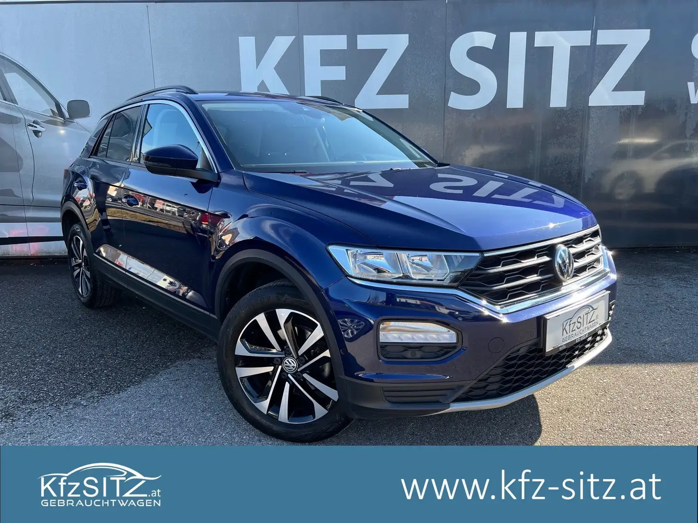 Volkswagen T-Roc 1,5 TSI ACT United | AHK*ACC Blau - 1