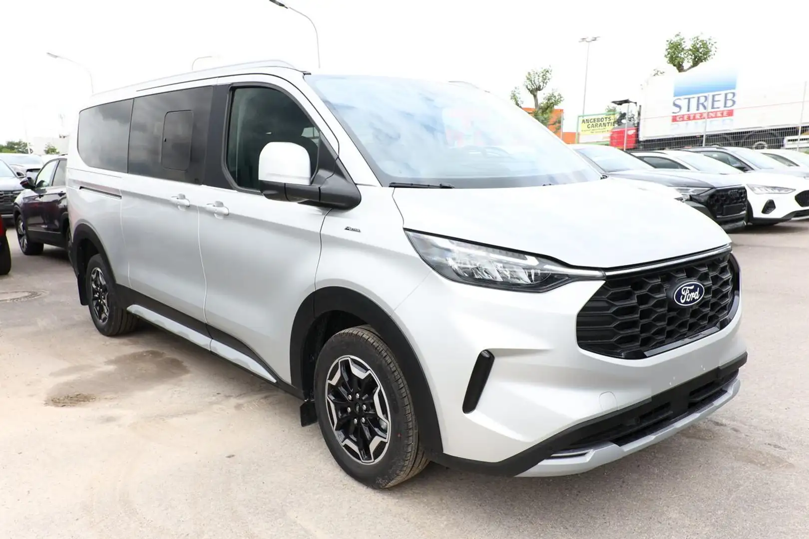 Ford Tourneo Custom Active 2.0 TDCi 170 Aut 320L2 B&O 125 kW (170 P... Silber - 2