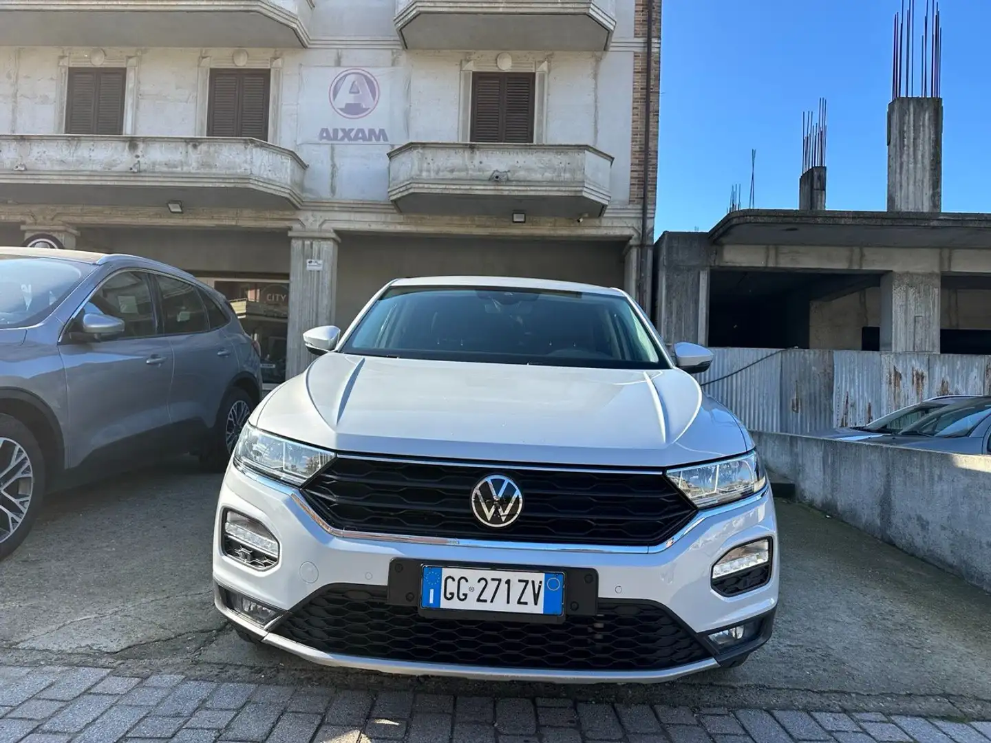 Volkswagen T-Roc T-Roc 2.0 tdi Sport 150cv dsg Bianco - 2