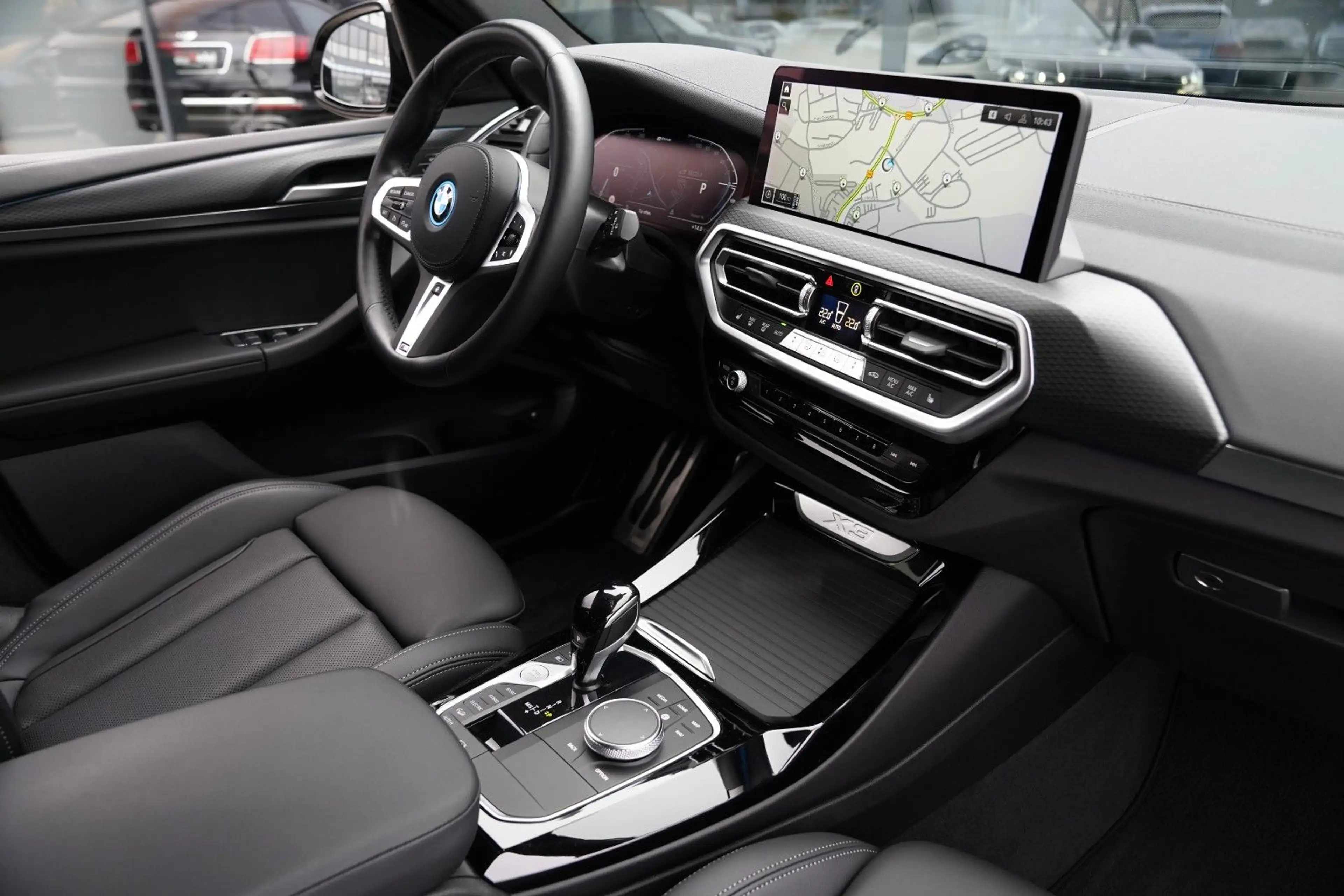 BMW X3 xDr 30e M Sport-LCProf-Laser-360-HuD-HiFi — photo 12