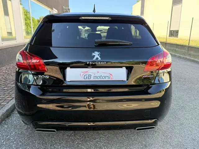 Peugeot 308 view 7