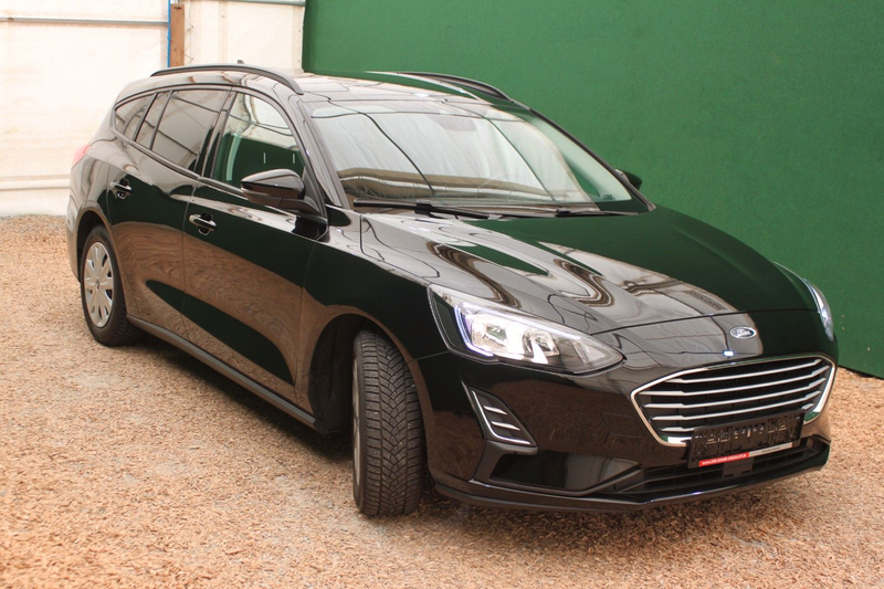 Ford Focus Turnier 1.0/ PDC/ Klima/ AHK/ nur 59 tkm — photo 8