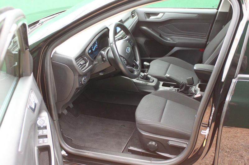 Ford Focus Turnier 1.0/ PDC/ Klima/ AHK/ nur 59 tkm — photo 15