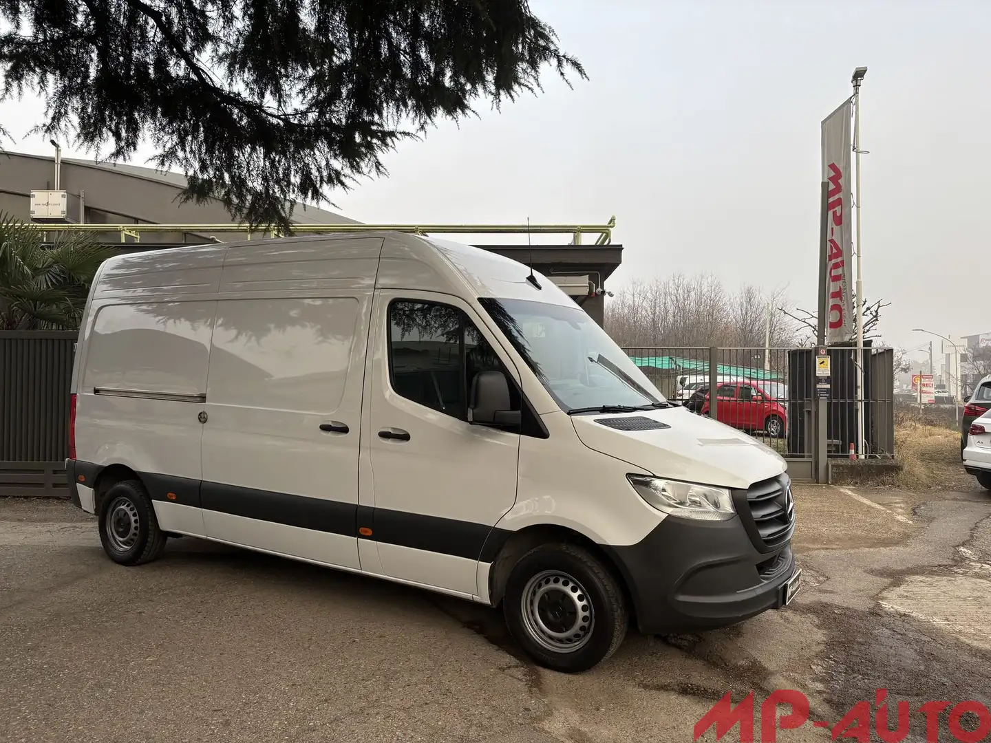 Mercedes-Benz Sprinter Sprinter F39/35 311 CDI FWD TA Furgone Weiß - 1