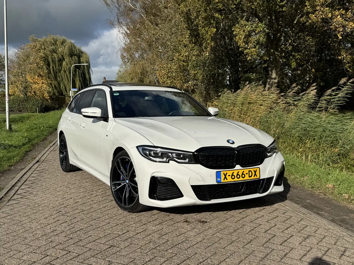 BMW 340 BMW M340i 374PK xDrive High Executive Blanc - 2