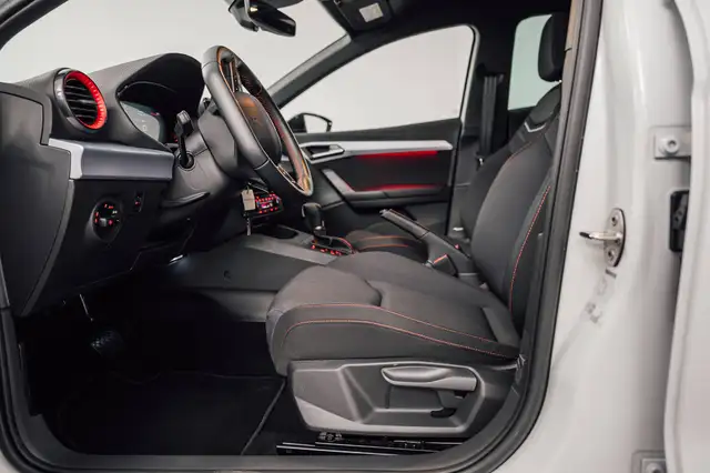 Seat Ibiza view 9