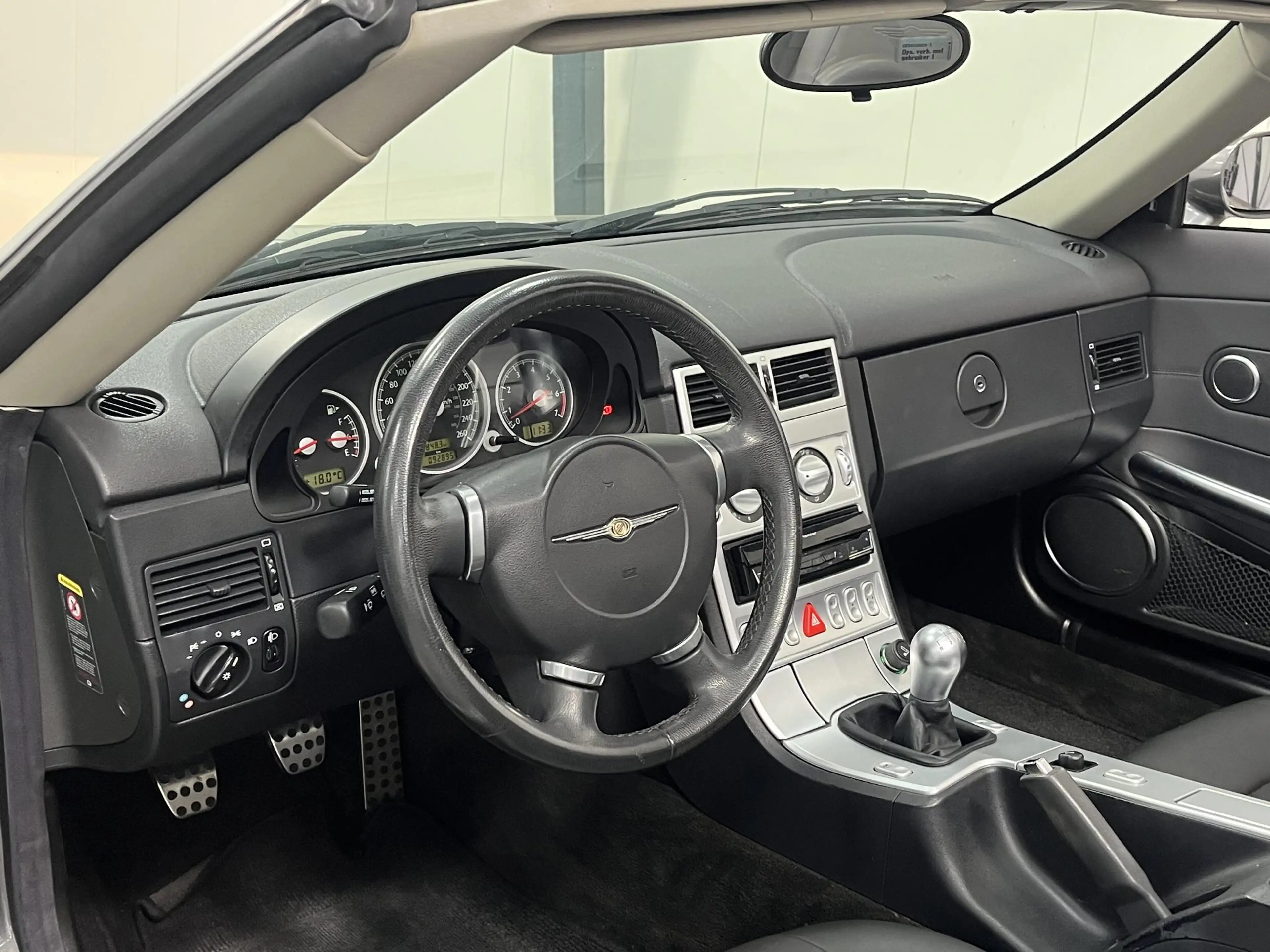 Chrysler Crossfire Cabrio 3.2 V6*HANDBAK*CRUISE*AIRCO*TEL*STOELVERW*N — photo 6