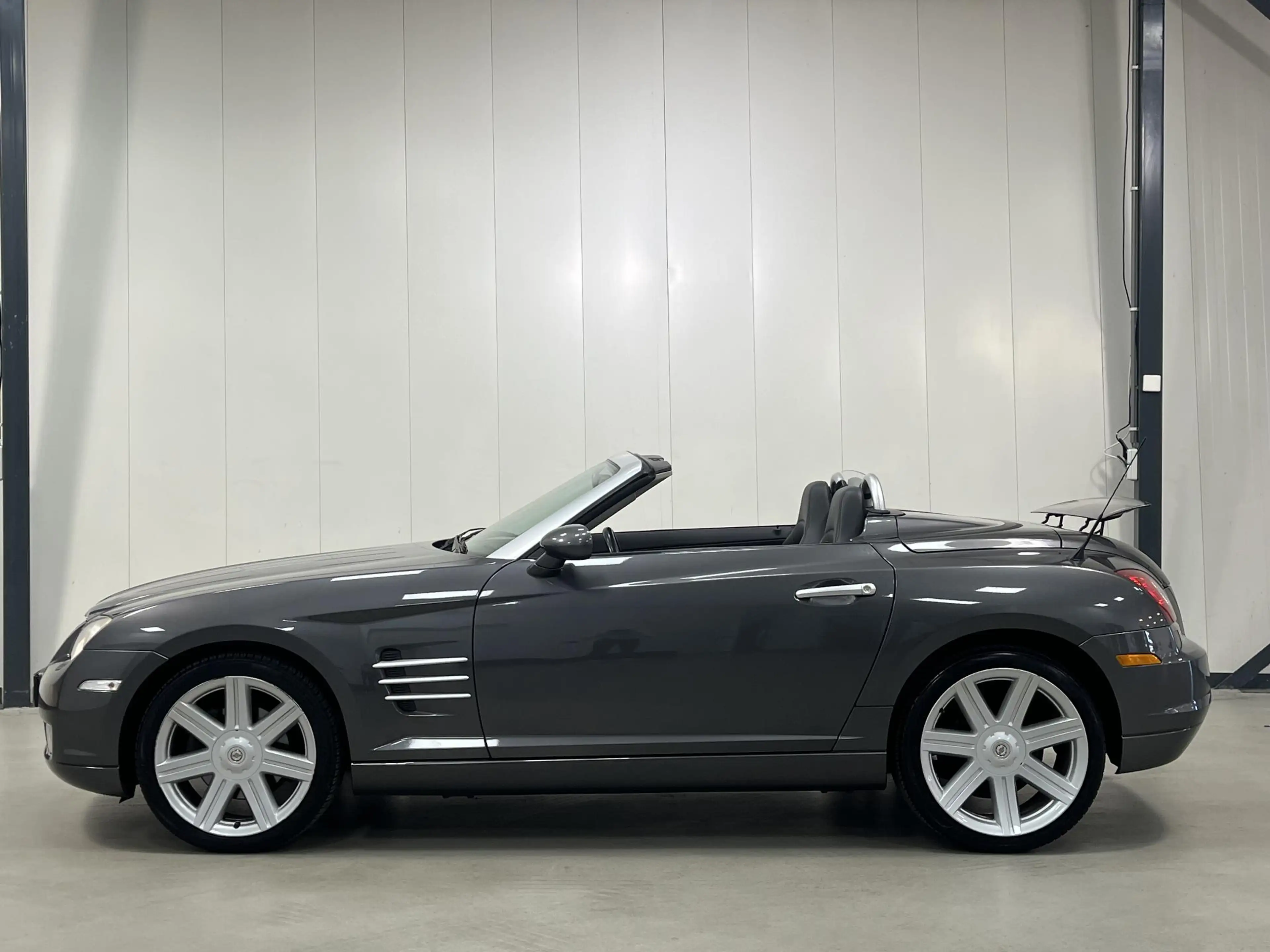 Chrysler Crossfire Cabrio 3.2 V6*HANDBAK*CRUISE*AIRCO*TEL*STOELVERW*N — photo 45