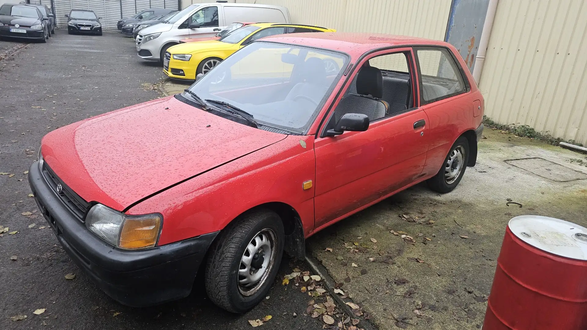 Toyota Starlet 1.0 e - 2