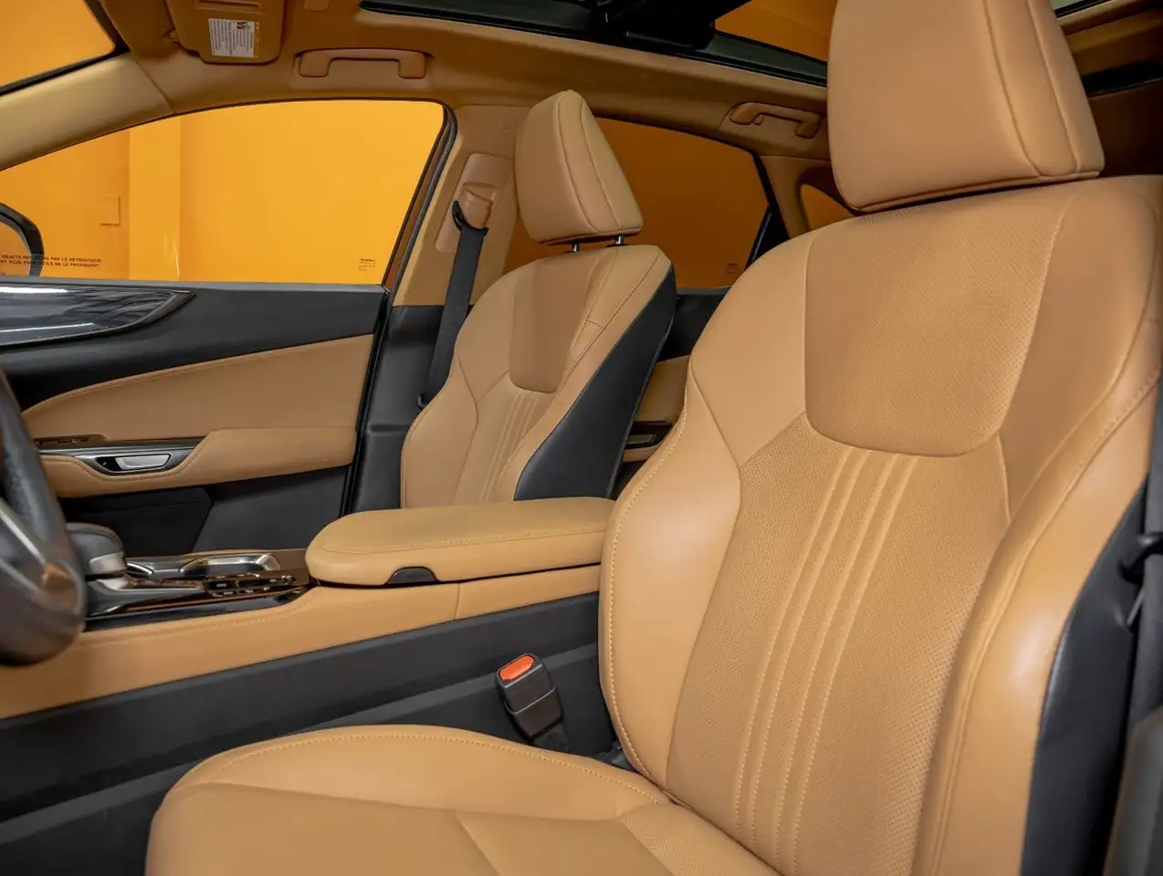 Lexus NX снимка Lexus NX