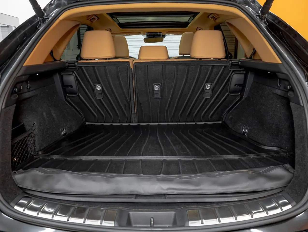 Lexus NX снимка Lexus NX