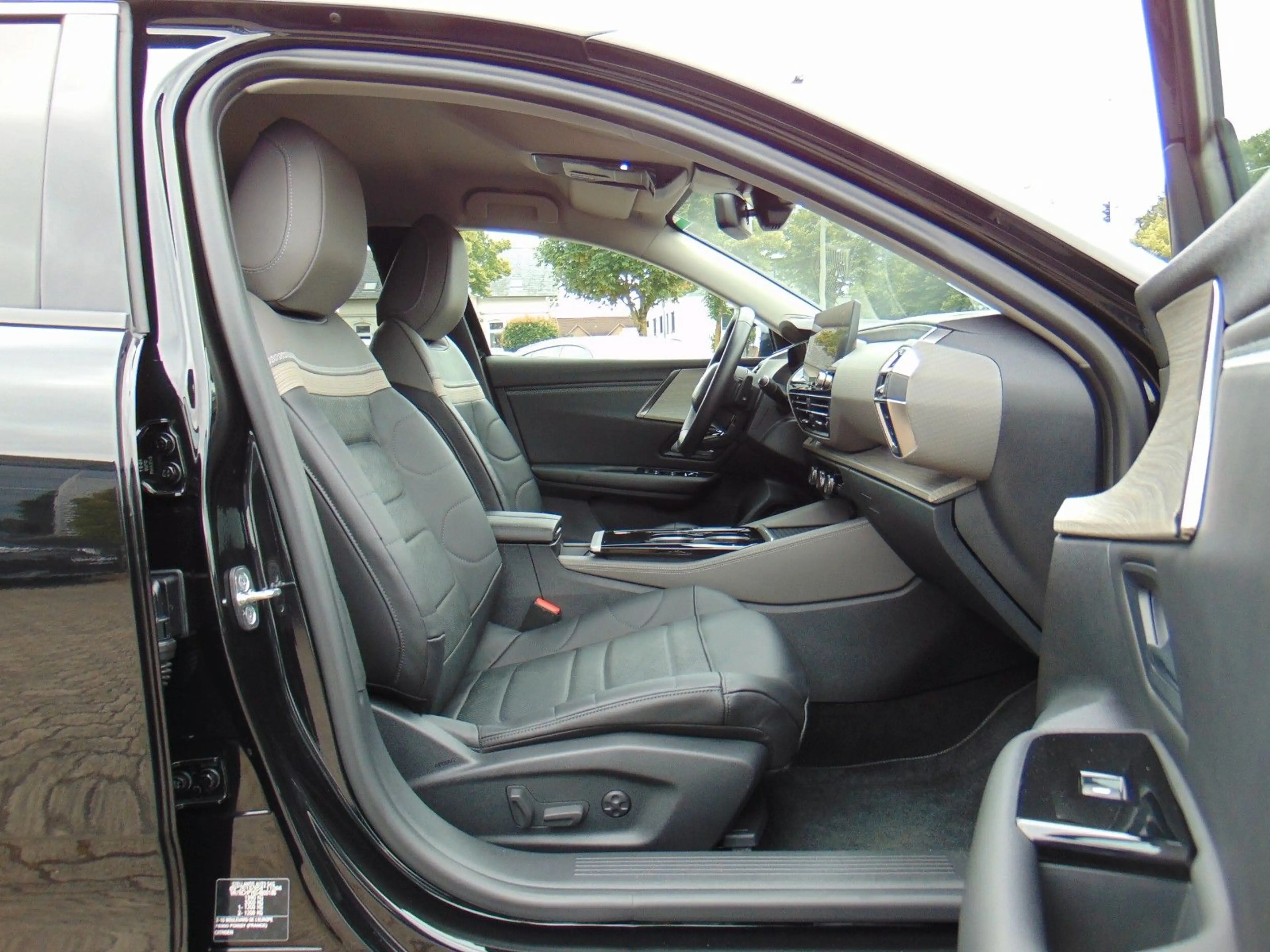 Citroen C5 X Hybrid 145 e-DCS6 Plus - HUD - Leder - Cam — photo 8