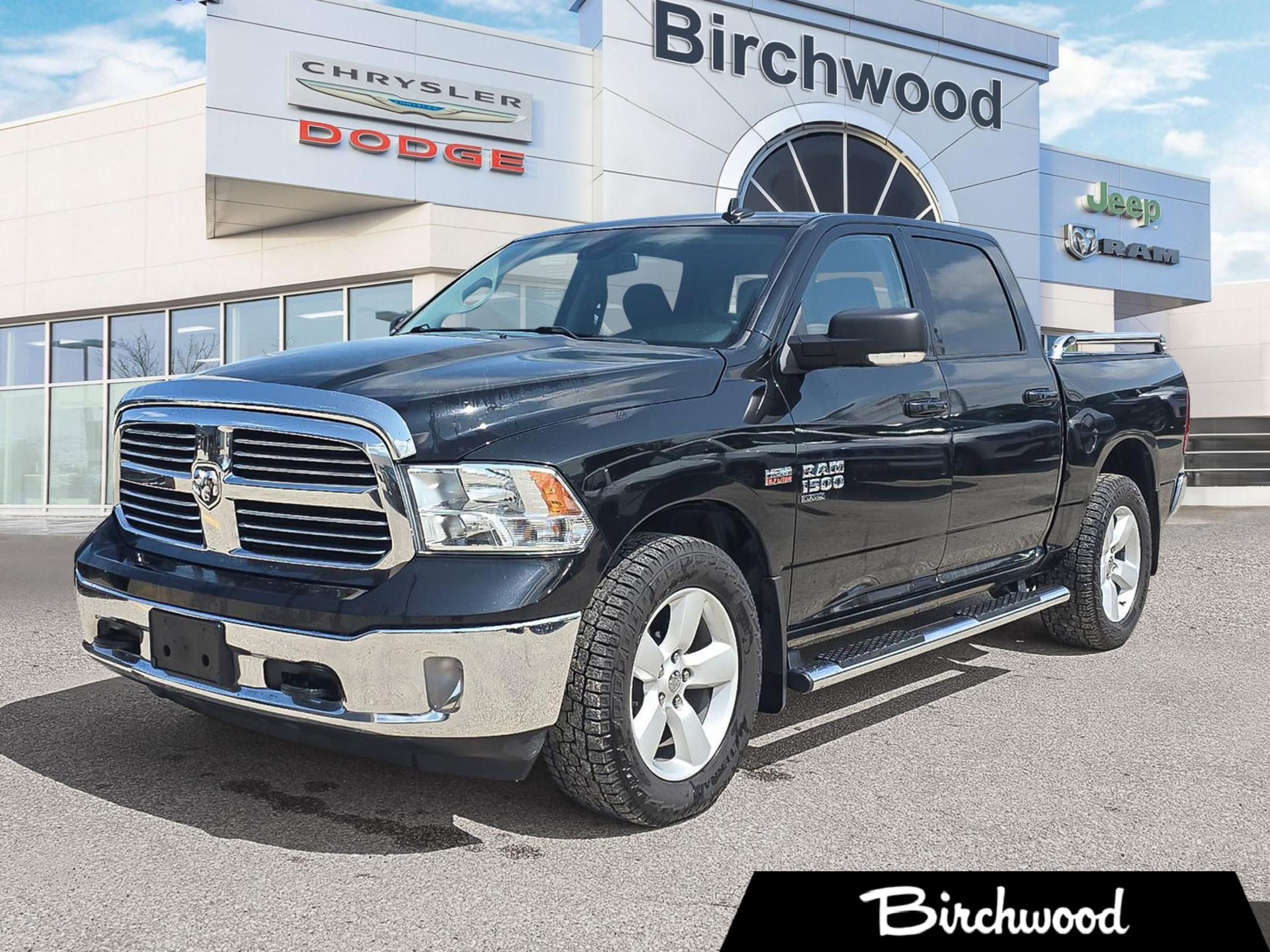 2022 RAM 1500 SLT | 5.7L HEMI | Heated Seats | Remote Start | NA