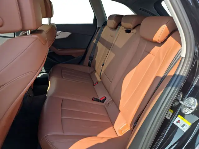 Audi A4 view 10