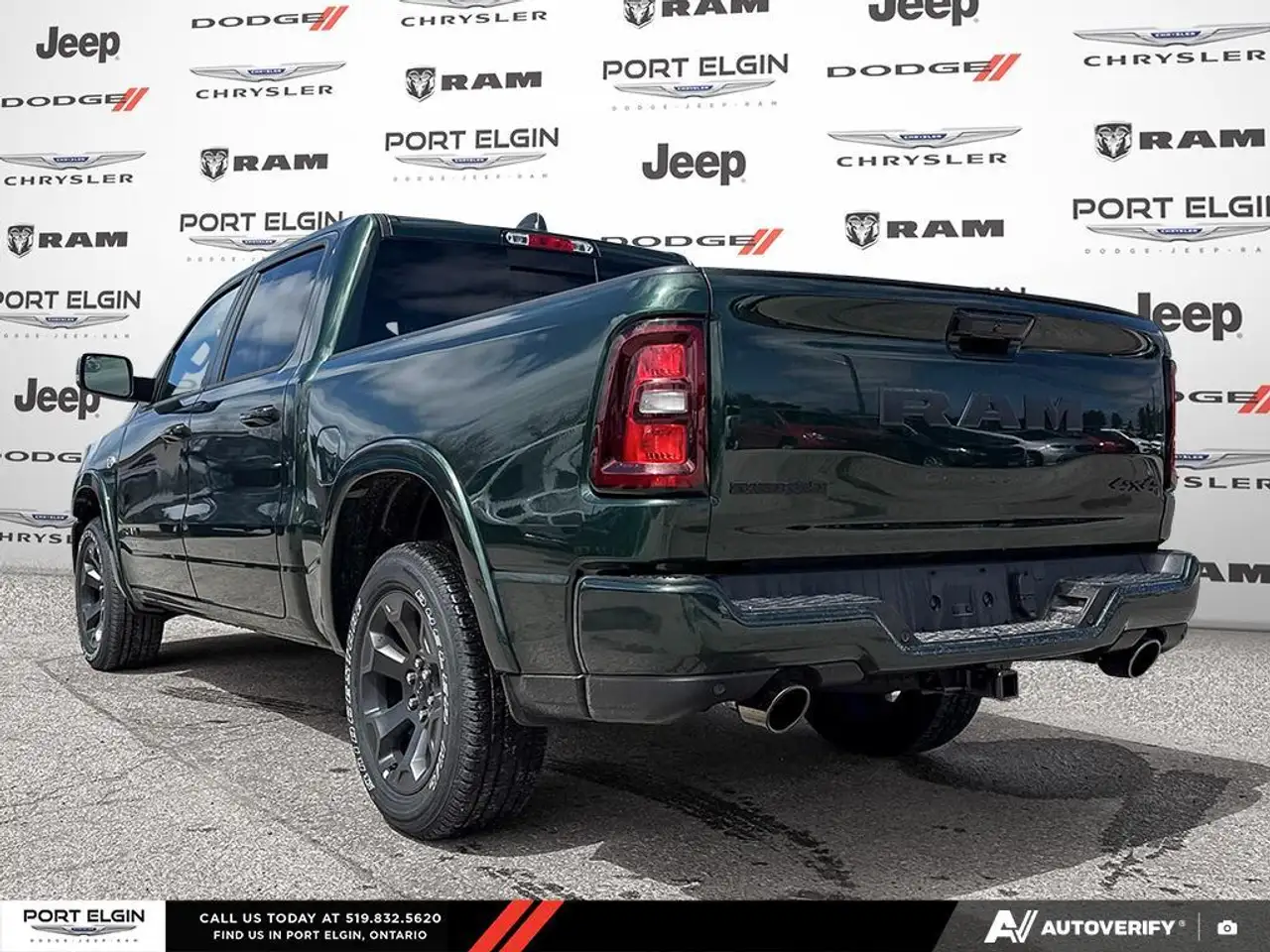 RAM 1500 снимка RAM 1500