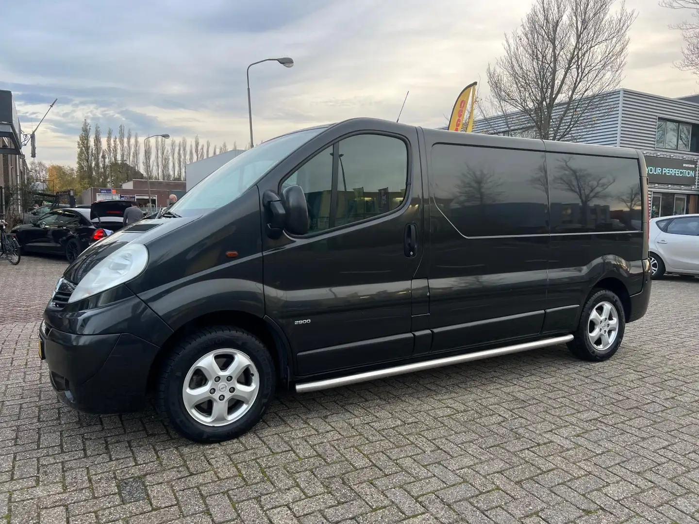 Opel Vivaro 2.0 CDTI L2H1 - KEURIGE STAAT - 70.000 KM NAP - 2