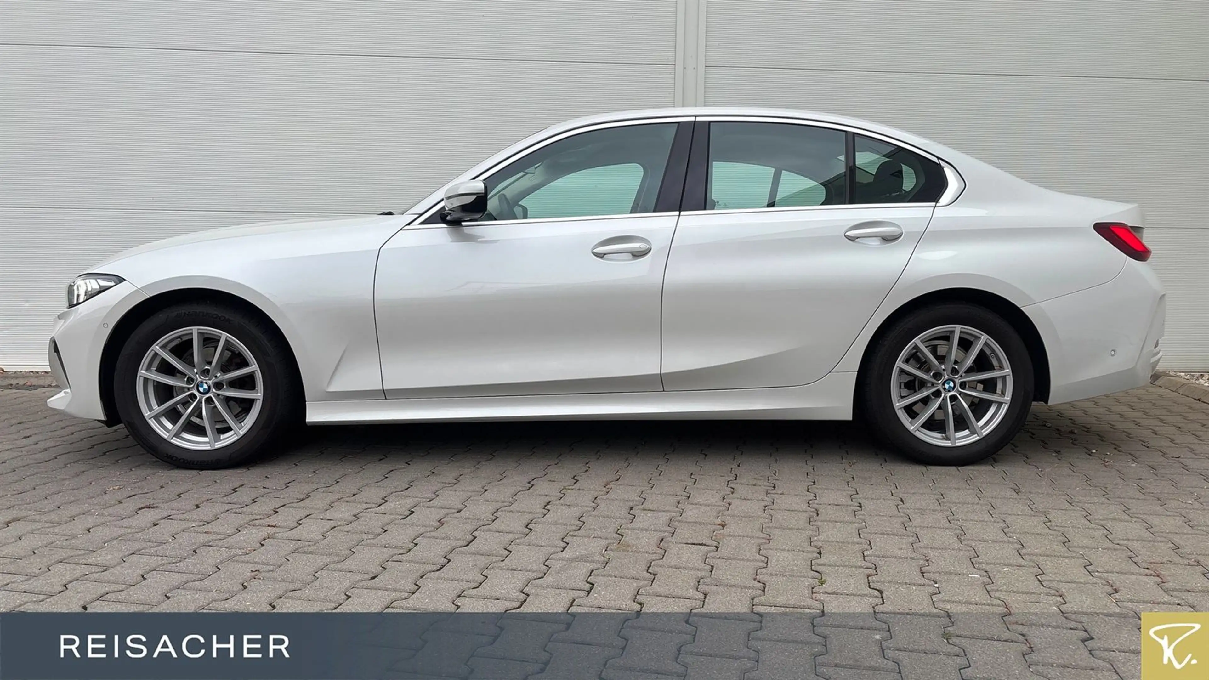 BMW 318 d A Lim LCPro.HuD,RFK,Keyless,DAB — photo 9